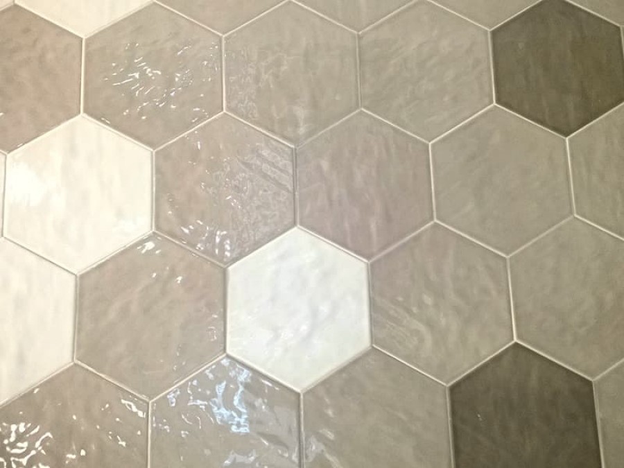 Плитка 18x18 Vodevil Mokka гладкая глянцевая коричневый Cifre Плитка 18x18 Vodevil Mokka гладкая глянцевая коричневый Cifre