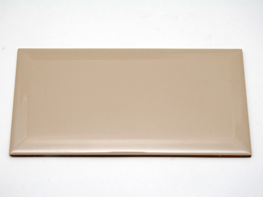 Кабанчик 20x10 Biselado Beige Brillo гладкая глянцевая бежевый Dar Ceramics Кабанчик 20x10 Biselado Beige Brillo гладкая глянцевая бежевый Dar Ceramics