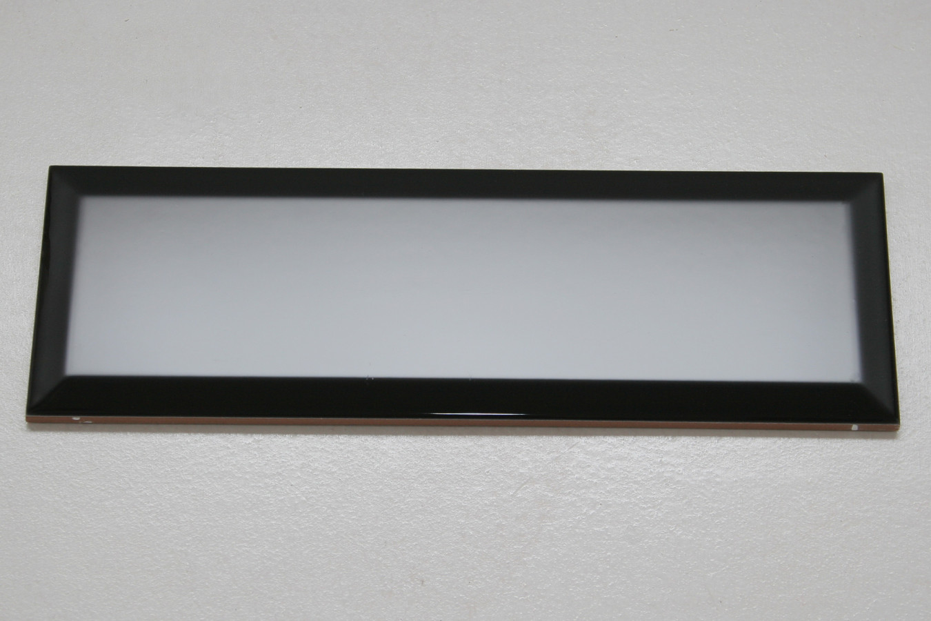 Кабанчик 30x10 Biselado Negro Brillo гладкая глянцевая черный Dar Ceramics Кабанчик 30x10 Biselado Negro Brillo гладкая глянцевая черный Dar Ceramics