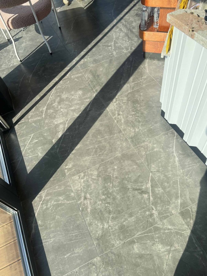 Плитка напольная 60x60 Натур Пульпис темно-серый матовый карвинг матовая Realistik Плитка напольная 60x60 Натур Пульпис темно-серый матовый карвинг матовая Realistik